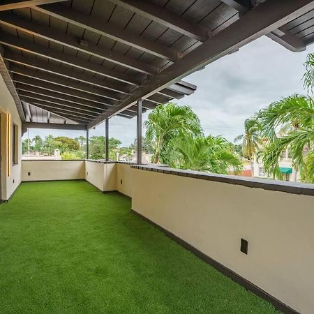 New! Miami & Calle Ocho Simpson'S Funhouse! Экстерьер фото