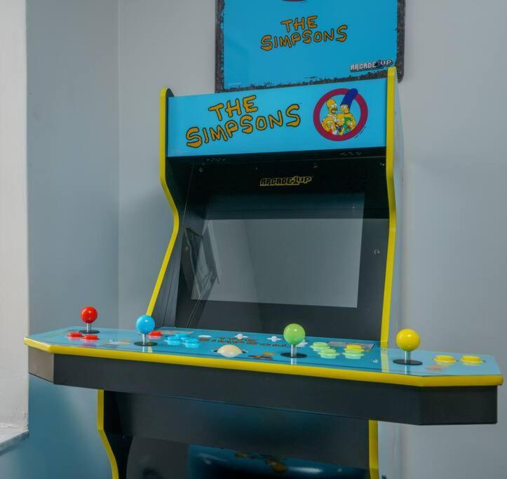 New! Miami & Calle Ocho Simpson'S Funhouse! Экстерьер фото